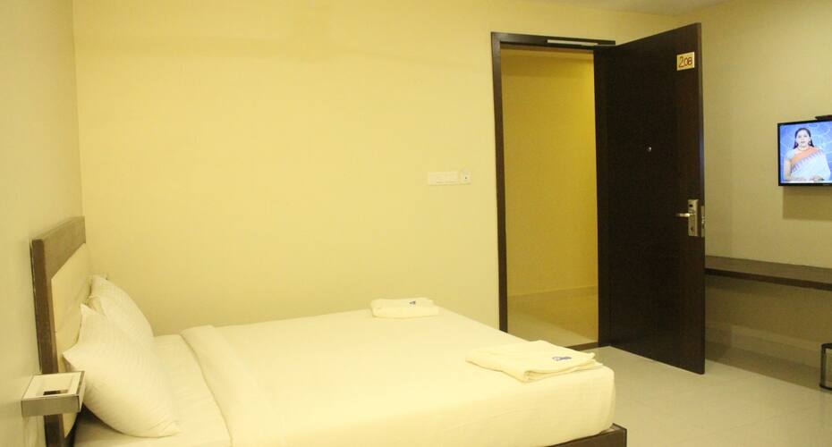 Samy Hotel, Namakkal 4